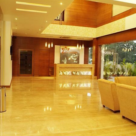 Parijatha Gateway Hotel Bangalore Exterior foto