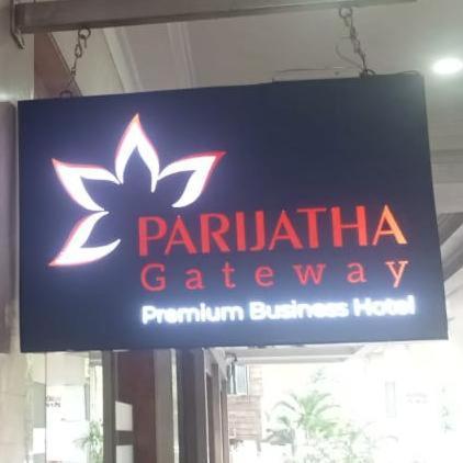 Parijatha Gateway Hotel Bangalore Exterior foto