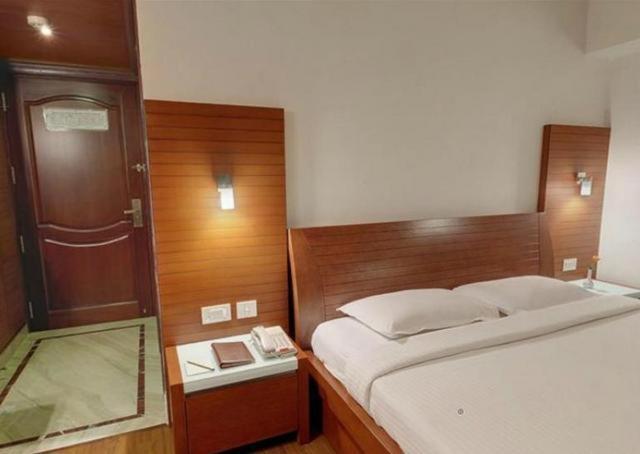 Parijatha Gateway Hotel Bangalore Quarto foto